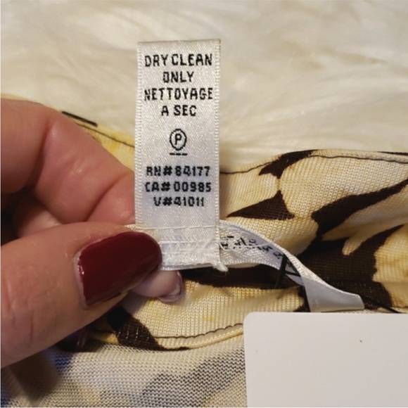 Diane Von Furstenberg Toby silk wrap dress - Picture 10 of 13